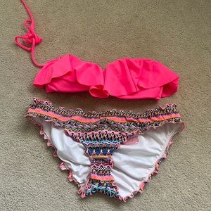 Victoria’s Secret bikini